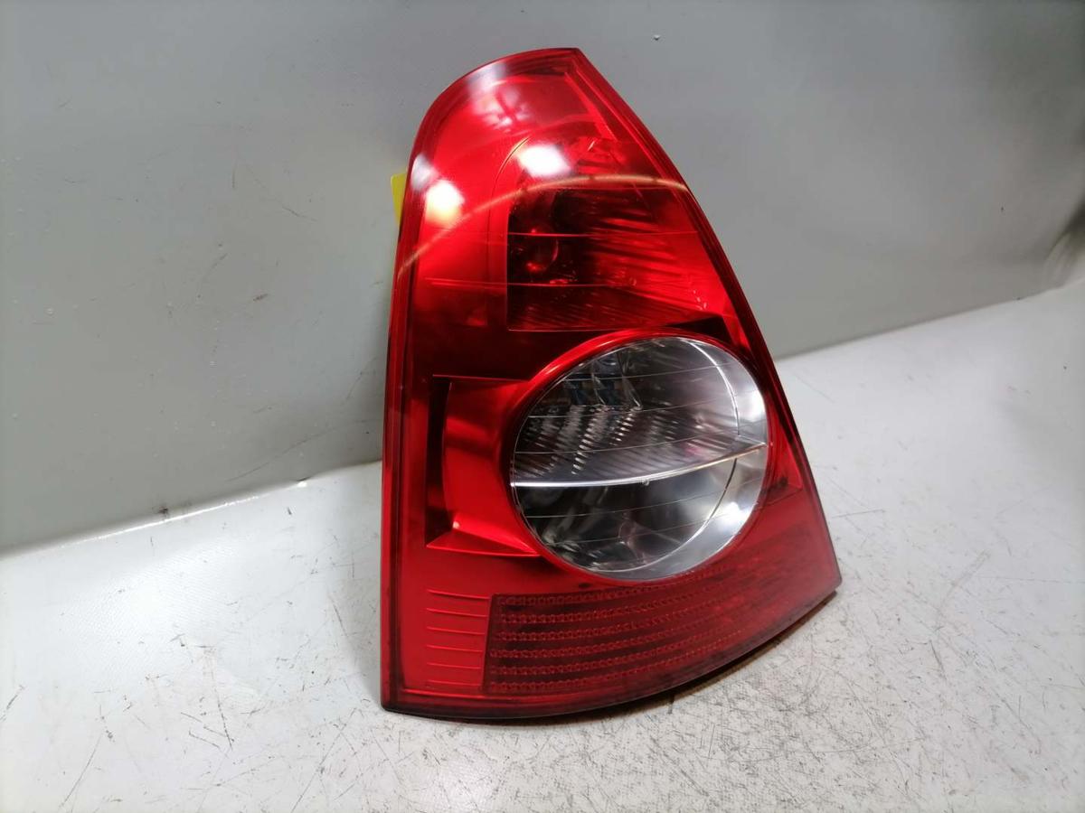 Renault Clio 2 Campus original R&uuml;cklicht R&uuml;ckleuchte Schlussleuchte links Bj.2008